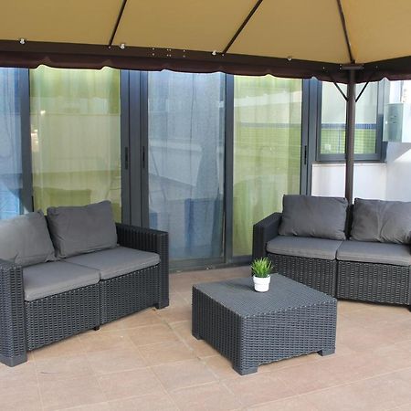 Apartments " Le Ginestre" Ачиреале Екстериор снимка