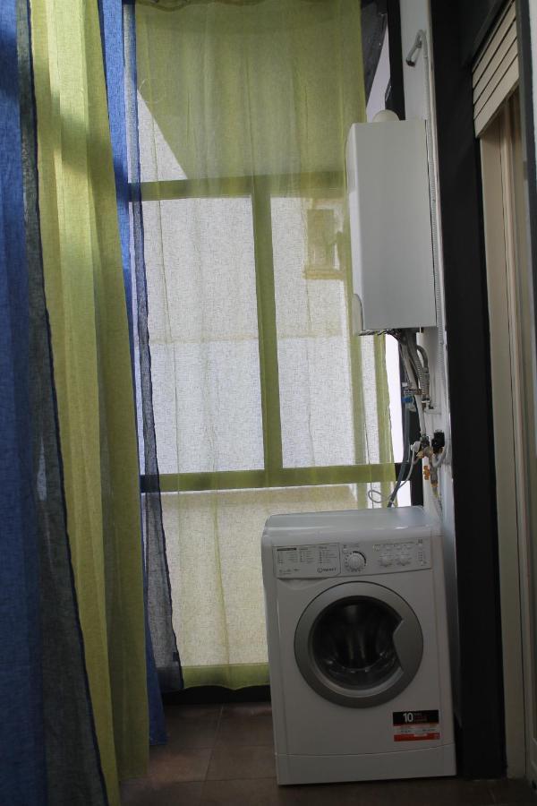 Apartments " Le Ginestre" Ачиреале Екстериор снимка